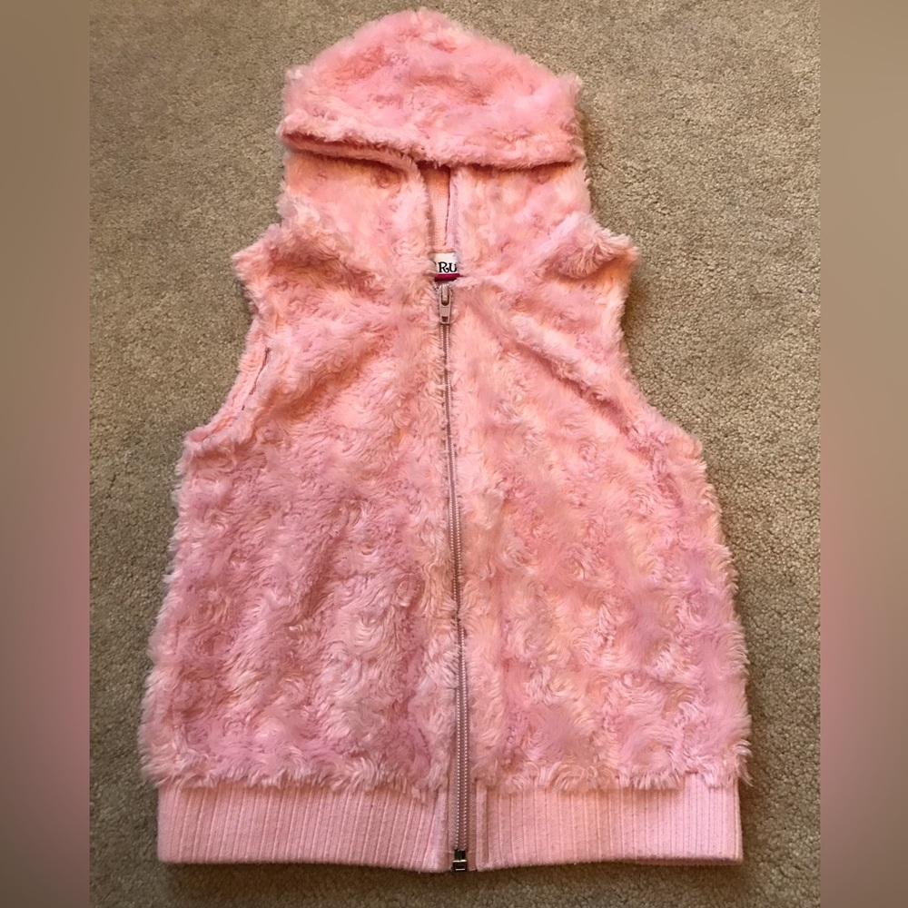 4/5 Pink Hooded Vest